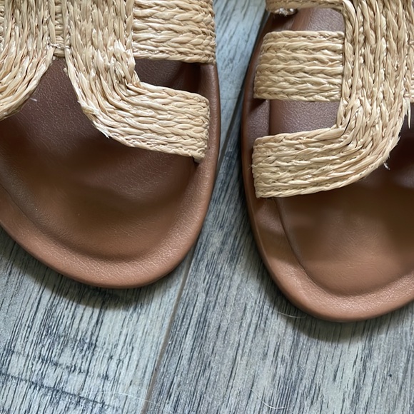 Raffia Slide Sandals - Picture 5 of 13